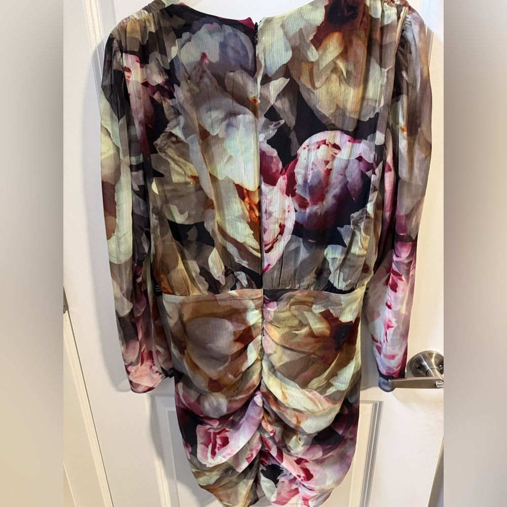 Express Dress - new with tags - Picture 7 of 9